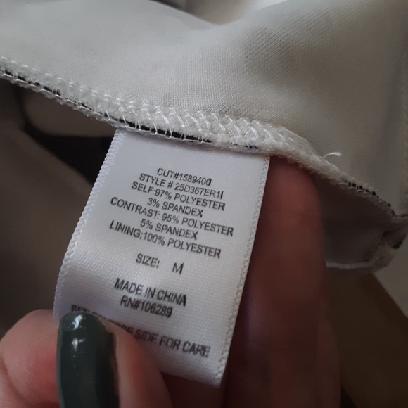 Trixxi floral patterned party dress, medium - Picture 5 of 5